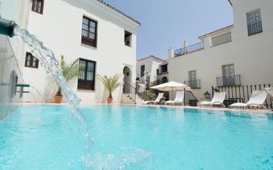 Hotel Boutique Las Casas de la Judería 4*