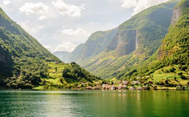 Fiordos al completo con 1 noche en Oslo