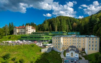 Hôtel Rimski Dvor 4*