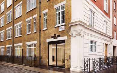 The Nadler Victoria 4*