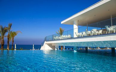 Hôtel King Evelthon Beach & Resort 5*