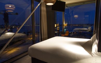 Doubletree by Hilton DSM Wharf 4*