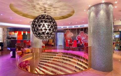 Les Fleurs Boutique Hotel 4*