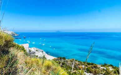 Hotel Villa De Pasquale 4*
