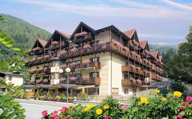 Monte Giner Active Hotel 4*