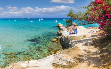Baia dei Turchi Resort 4*