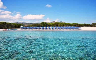 Cala Ginepro Resort 4*