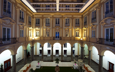 Grand Hotel Piazza Borsa 4*