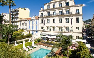 Hotel Le Canberra Ocre Et Azur 4*