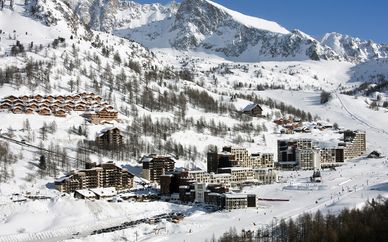 Le Pas Du Loup Hotel Club Du Soleil 3*
