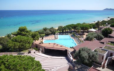 Free Beach Club 4*