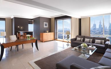 Fairmont Dubai 5*