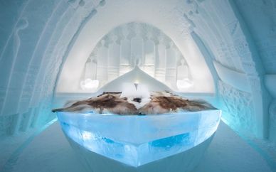 Arctic Circle Train from Sweden to Norway