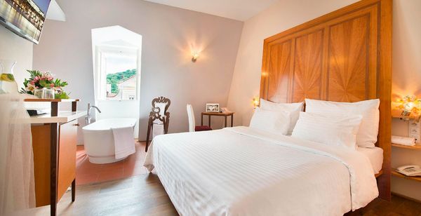 Design Hotel Neruda 4*