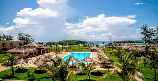 Seven Islands Beach Resort 4*