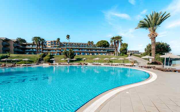 Reste 2 h 30 mGrèce / RhodesHôtel Kresten Palace 4*7.8/10 - 363 avisJusqu'à -80% Voir l'offre