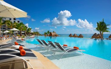 Dreams Natura Resort & Spa 5*