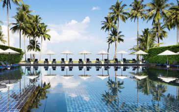 Renaissance Bangkok Ratchaprasong Hotel 5*, JW Marriott Khao Lak Resort & Spa 5* und optional Ritz-Carlton Kuala Lumpur 5*