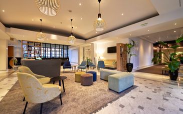 Holiday Inn Hasselt 4*