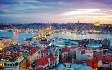 Grand Tarabya Hotel 5* + optionele verlenging in Crowne Plaza Istanbul Old City 5*