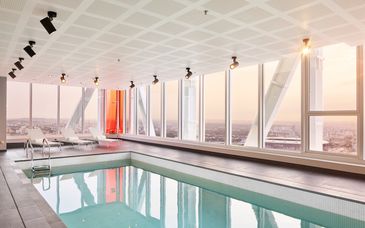 H4 Wyndham Paris Pleyel 4*