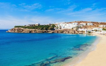 Flaskos Luxury Suites