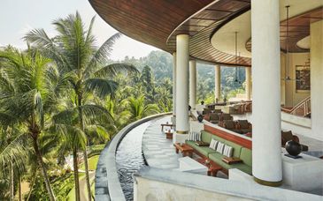 Four Seasons Resort Bali At Sayan 5* & Four Seasons Resort Bali At Jimbaran Bay 5* und optionaler Aufenthalt in Singapur