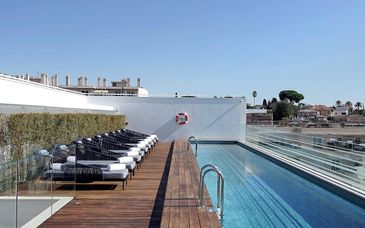 Hotel Indigo Cagnes-sur-Mer 4*