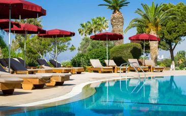 St Raphael Resort 5*