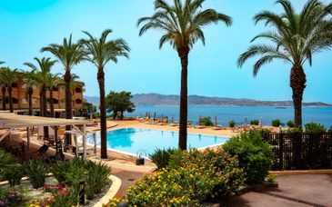 Altafiumara Resort & Spa 5*