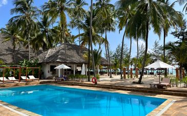 SBH Monica Zanzibar 5* und Safari