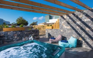 Adults only: Enorme Infinity Beach 4*