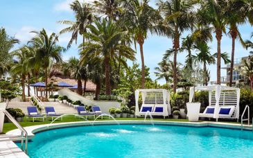 Cadillac Hotel & Beach Club 4*