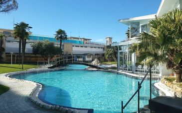 Hotel Panoramic Plaza 4*