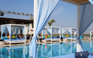 Crowne Plaza Abu Dhabi - Yas Island 4* & Aldhafara Desert Resort Abu Dhabi 5*