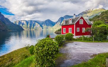 7 Nächte entlang der Fjorde und magischen Landschaften