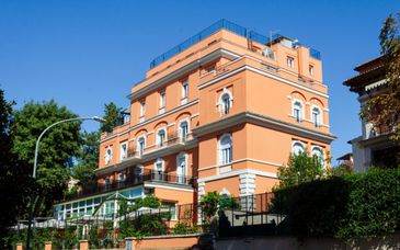 Hotel Degli Aranci 4*