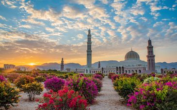 Entdecken Sie den Oman: Ramada Encore by Wyndham Muscat Al-Ghubra 4*