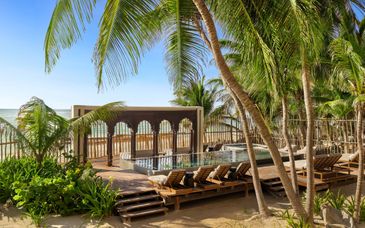 Adults Only: Secrets Playa Esmeralda Resort & Spa 5*