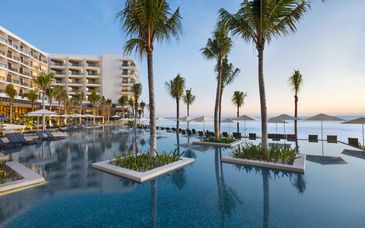 Hilton Cancun An All Inclusive Resort 5* y Hilton Tulum Riviera Maya 5*