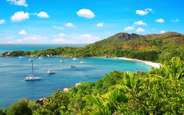 Gardens Hill Resort & Spa 5* con posible Crucero Praslin Dream Premium