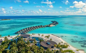 Hotel Madifushi Private Island 5*