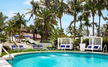 Cadillac Hotel & Beach Club y Colombia Dreams Karibana Cartagena Beach & Golf Resort