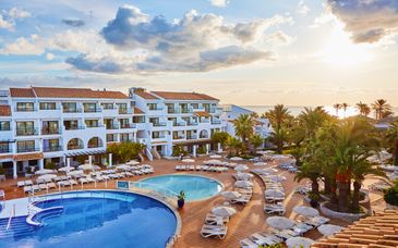 Fergus Style Bahamas 4*