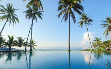 Keliki Luxury Lodge 5*, Candi Beach Resort & Spa 4* y Vivara Private Pool Villa & Spa Retreat 5*
