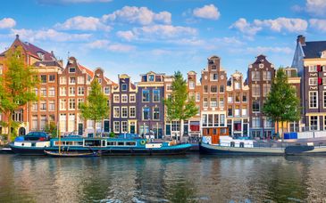 Descubre Ámsterdam en bicicleta con estancia en hotel 4*