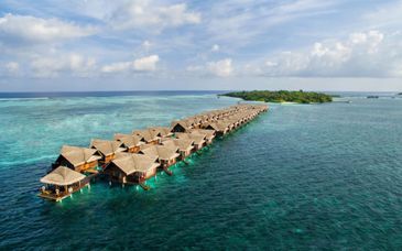 Adaaran Select Hudhuranfushi 4*