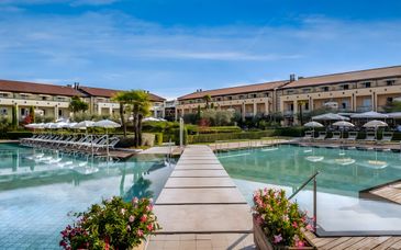 Hôtel Caesius Thermae & Spa Resort 4*