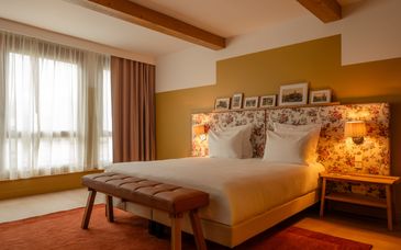9Hotel Chelton 4*