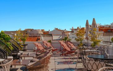 Noble House Essence 4*